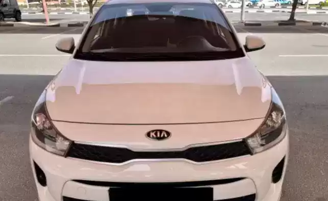Utilisé Kia Rio À vendre au Al-Sadd , Doha #7449 - 1  image 